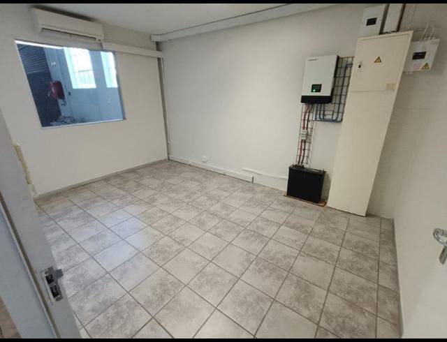 INDUSTRIAL PROPERTY TO RENT IN LASER PARK